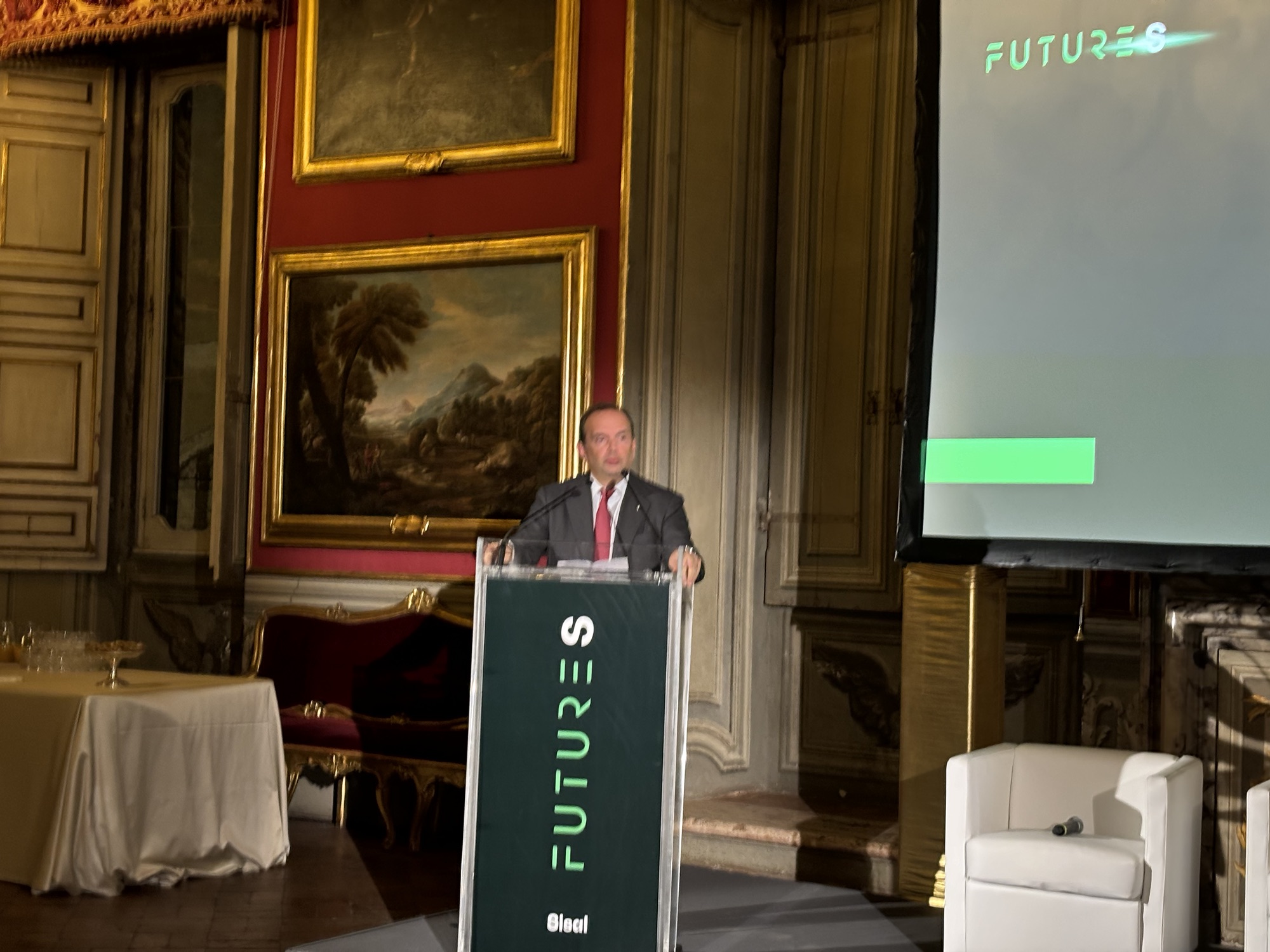 FutureS, investire su innovazione e digitale per migliorare la competitività del Paese, anche nei giochi